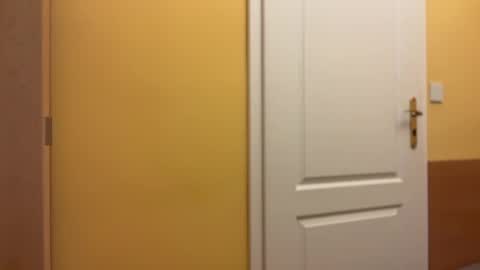 Snapshot of etat_on chatting on January 2026 12:23:02 AM Tom online show from January 2026 12:23:02 AM