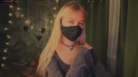 Sophia online show from February 2026 10:35:02 PM