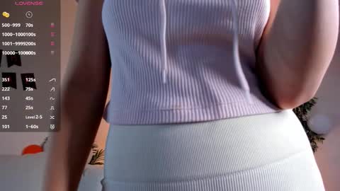 Jessi online show from November 2025 11:01:02 AM