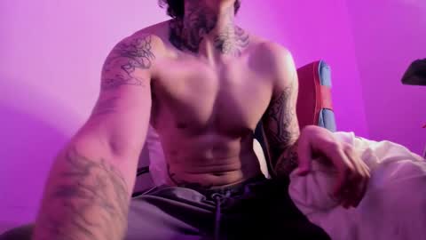 Snapshot of ethan_sykes chatting on September 2025 04:11:02 AM Ethan sykes online show from September 2025 04:11:02 AM