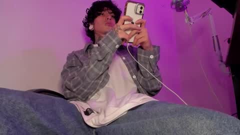 Snapshot of ethan_sykes chatting on October 2025 05:20:02 PM Ethan sykes online show from October 2025 05:20:02 PM