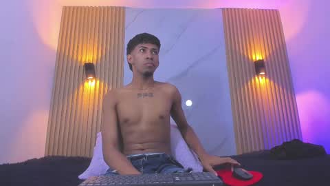 ethan_thouse online show from October 2025 03:27:01 AM