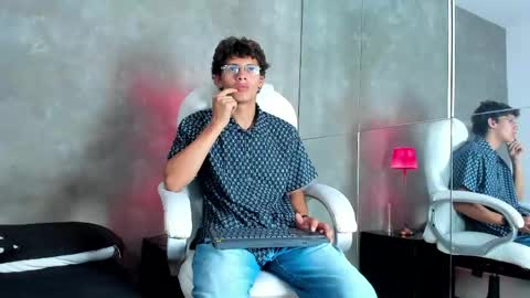 ethan_todd online show from May 2026 03:24:02 AM