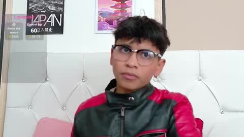 Ethan online show from November 2025 08:42:02 PM