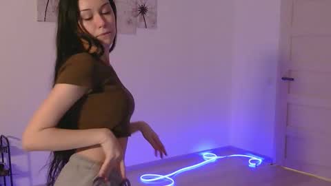 Snapshot of etherealnightwhisper chatting on December 2025 08:39:01 PM etherealnightwhisper online show from December 2025 08:39:01 PM