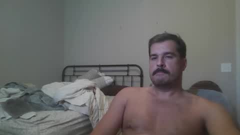 etim33 online show from October 2025 08:50:02 PM