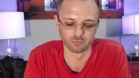 Snapshot of euginehot chatting on December 2024 01:06:02 PM euginehot online show from December 2024 01:06:02 PM