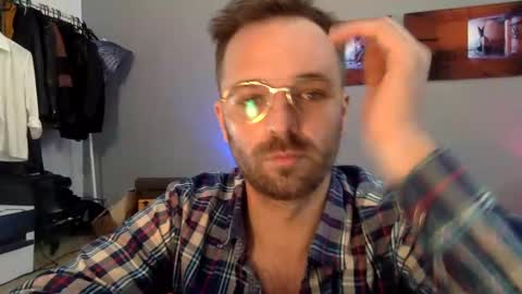 Snapshot of euginehot chatting on March 2025 09:47:02 AM euginehot online show from March 2025 09:47:02 AM