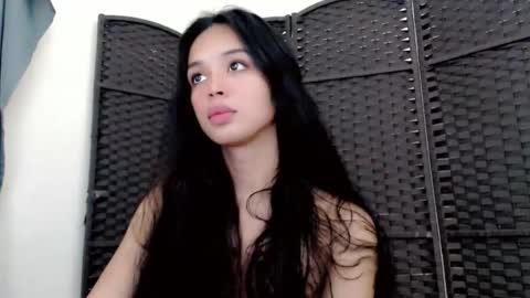 eunah_foxx online show from October 2025 11:22:01 AM