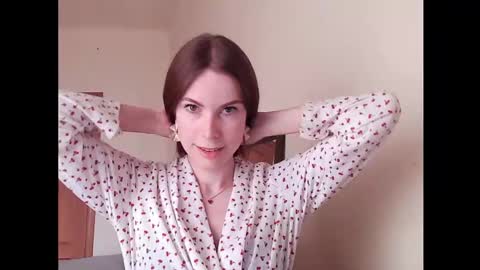 Snapshot of eva_cutesmile chatting on September 2025 01:59:01 PM Eva online show from September 2025 01:59:01 PM