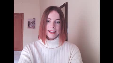 Snapshot of eva_cutesmile chatting on December 2025 03:30:02 PM Eva online show from December 2025 03:30:02 PM