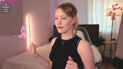 Snapshot of eva_hamilton chatting on July 2026 11:56:01 PM eva hamilton online show from July 2026 11:56:01 PM