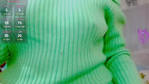 Snapshot of eva_hoot1 chatting on November 2025 04:51:01 PM EVA online show from November 2025 04:51:01 PM