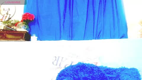 Snapshot of eva_hoot1 chatting on May 2026 03:15:01 AM EVA online show from May 2026 03:15:01 AM