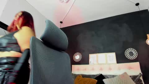 eva_hot_1 online show from September 2025 01:22:01 PM