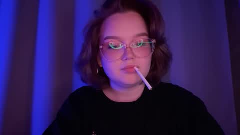 Snapshot of eva_kittenn chatting on November 2025 10:52:01 PM eva_kittenn online show from November 2025 10:52:01 PM