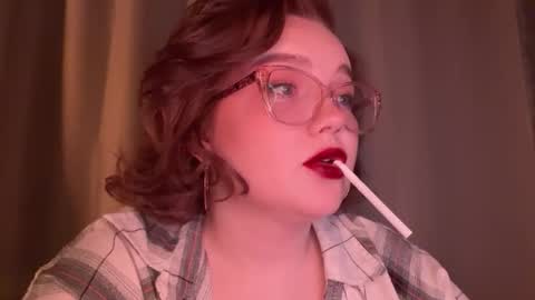 Snapshot of eva_kittenn chatting on November 2025 04:06:01 PM eva_kittenn online show from November 2025 04:06:01 PM