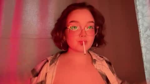 Snapshot of eva_kittenn chatting on November 2025 11:40:02 AM eva_kittenn online show from November 2025 11:40:02 AM