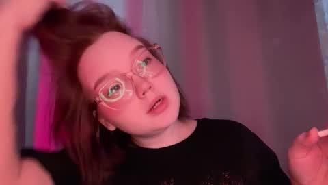 Snapshot of eva_kittenn chatting on November 2025 10:50:02 AM eva_kittenn online show from November 2025 10:50:02 AM