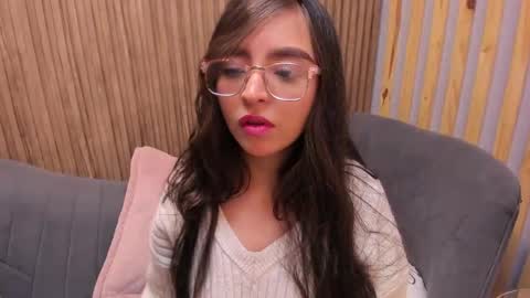 Angelinne online show from February 2025 03:01:01 AM