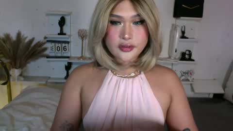 Queen Eva Mazikeen online show from July 2026 09:50:02 PM