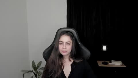 eva_monn online show from January 2025 11:46:01 PM