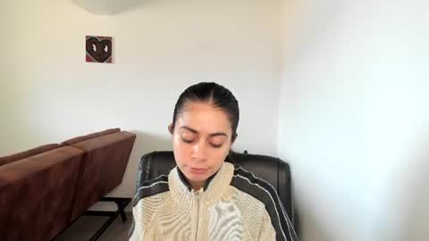 Snapshot of eva_monn chatting on July 2026 03:33:02 PM eva_monn online show from July 2026 03:33:02 PM