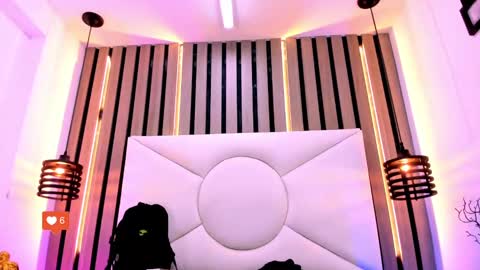 Eva cute online show from November 2025 11:42:02 AM