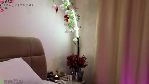 Snapshot of eva_natsumi chatting on June 2026 06:02:01 PM Eva online show from June 2026 06:02:01 PM