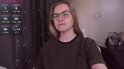 Snapshot of eva_orchid chatting on September 2025 10:42:02 AM Eva online show from September 2025 10:42:02 AM