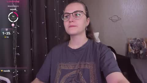 Snapshot of eva_orchid chatting on November 2025 05:43:02 AM Eva online show from November 2025 05:43:02 AM