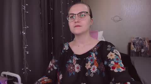 Snapshot of eva_orchid chatting on November 2025 11:18:02 AM Eva online show from November 2025 11:18:02 AM