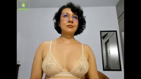 Eva online show from December 2024 05:18:02 PM