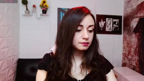 Snapshot of eva_rosell chatting on February 2026 02:27:01 PM Eva online show from February 2026 02:27:01 PM