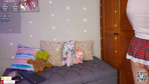 Eva  online show from February 2026 12:03:01 PM