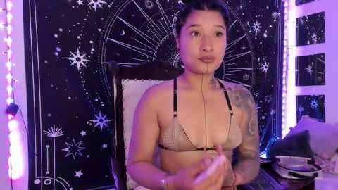 Eva  online show from September 2025 06:59:01 AM