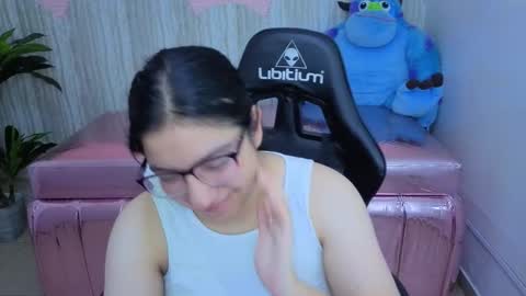 eva_smit_t online show from February 2026 02:52:02 AM