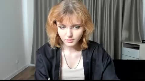 Snapshot of eva_vv chatting on June 2026 06:16:02 AM Eva online show from June 2026 06:16:02 AM