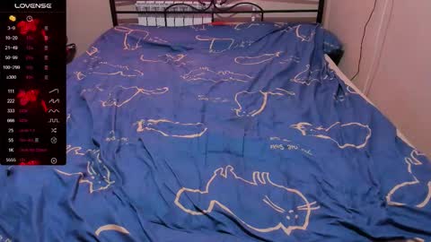 Snapshot of eva_zero chatting on November 2025 10:03:01 AM Eva online show from November 2025 10:03:01 AM