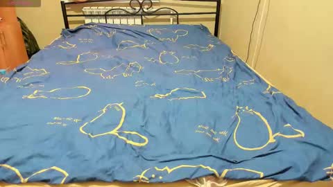 Snapshot of eva_zero chatting on November 2025 10:37:01 AM Eva online show from November 2025 10:37:01 AM