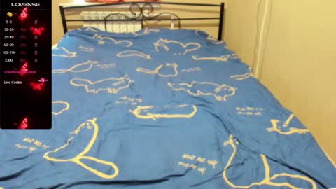 Snapshot of eva_zero chatting on November 2025 10:48:02 AM Eva online show from November 2025 10:48:02 AM