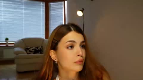 Snapshot of eva_zill_blossom chatting on June 2026 08:24:01 AM Hello my name is Eva its my first day here online show from June 2026 08:24:01 AM