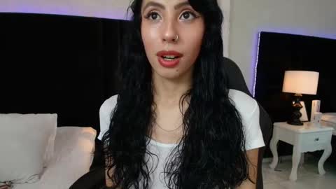 EVA CLOEE online show from September 2025 11:10:02 PM
