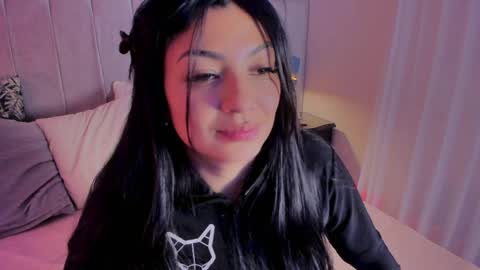 julieth online show from May 2026 07:54:02 PM