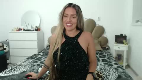 EvaBomb online show from September 2025 09:26:01 PM
