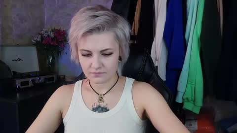 Snapshot of evabrownie chatting on February 2025 09:52:02 AM Eva Brownie online show from February 2025 09:52:02 AM