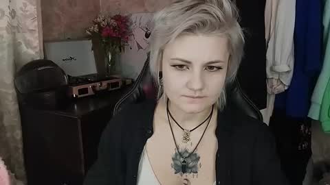 Snapshot of evabrownie chatting on February 2025 11:50:02 AM Eva Brownie online show from February 2025 11:50:02 AM