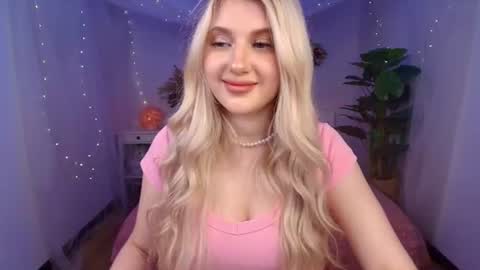 Snapshot of evacadooo chatting on June 2026 02:53:01 AM Eva online show from June 2026 02:53:01 AM