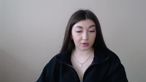 Evachaturbatte online show from May 2026 08:23:01 AM