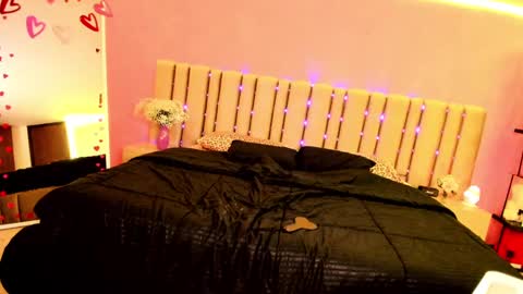 Snapshot of evagomez chatting on February 2025 07:47:02 AM Eva Gomez online show from February 2025 07:47:02 AM